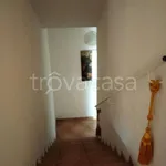 Rent 6 bedroom house of 280 m² in Terni