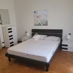 Rent 3 bedroom apartment of 90 m² in Modena