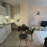 Appartement de 28 m² avec 2 chambre(s) en location à Saint-Étienne