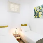 Rent 2 bedroom apartment in Lisbon