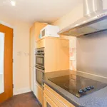 Rent 2 bedroom flat in West Midlands