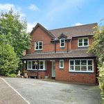 Rent 4 bedroom house in South West England