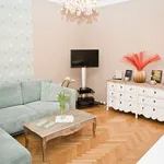 Rent 1 bedroom apartment of 624 m² in vienna