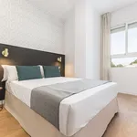 Rent 1 bedroom apartment of 54 m² in Valencia