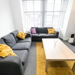 Rent 6 bedroom house in Leeds