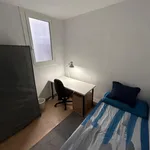 Rent 3 bedroom apartment in Barcelona