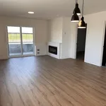 Appartement de 1140 m² avec 4 chambre(s) en location à Laval (administrative region)