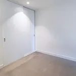 Rent 2 bedroom apartment in Melbourne