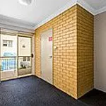 Rent 1 bedroom apartment in Wollongong