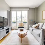 Rent 1 bedroom apartment of 35 m² in paris