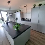 Huur 3 slaapkamer appartement van 125 m² in Lent