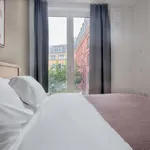 Miete 2 Schlafzimmer wohnung von 69 m² in Berlin