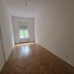 Miete 4 Schlafzimmer wohnung von 133 m² in Graz