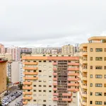 Rent 2 bedroom apartment of 60 m² in Oeiras