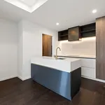 Rent 2 bedroom apartment in Coburg