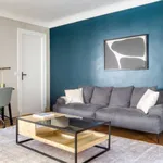 Rent 2 bedroom apartment of 59 m² in Paris 17