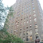 Rent 2 bedroom apartment of 120 m² in New York City