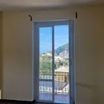 Rent 5 bedroom apartment of 110 m² in Genoa