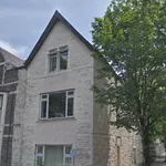 Rent 2 bedroom flat in Cardiff