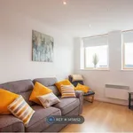 Rent 2 bedroom flat in Scotland