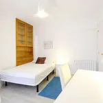 Rent a room of 160 m² in madrid