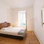 Rent a room in lisbon