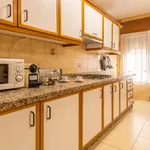 Alquilo 3 dormitorio apartamento de 87 m² en Cordoba