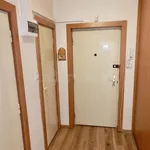 Pronajměte si 3 ložnic/e byt o rozloze 52 m² v Prague