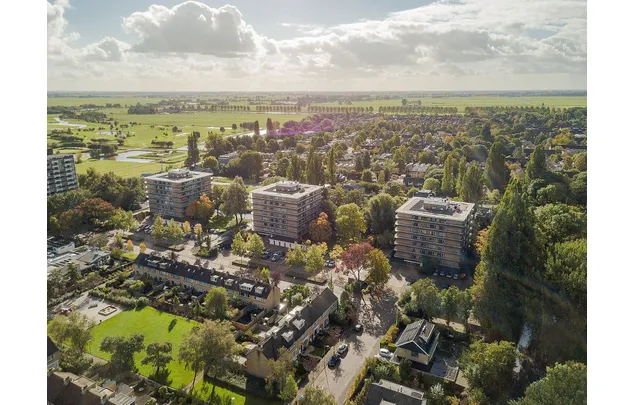 Huur 1 slaapkamer appartement van 96 m² in Amstelveen