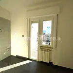 Rent 4 bedroom apartment of 91 m² in Genoa