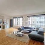 Rent 4 bedroom apartment of 100 m² in Paris