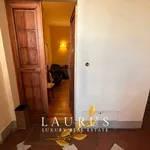 Rent 1 bedroom apartment of 45 m² in Florence