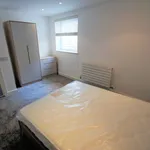 Rent 3 bedroom apartment in Manchester