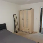 Rent 1 bedroom apartment in London