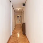 Rent 7 bedroom apartment in Madrid