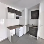 Appartement de 43 m² avec 2 chambre(s) en location à PINS JUSTARET