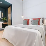 Rent 1 bedroom apartment of 90 m² in Madrid