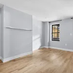 Rent 2 bedroom house in Brooklyn