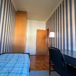 Rent 3 bedroom apartment in Lisbon