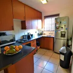 Rent 3 bedroom apartment of 96 m² in Gauteng