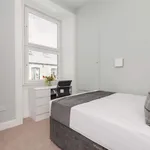 Rent 3 bedroom flat in Edinburgh  East