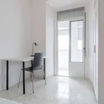 Rent a room in lisbon