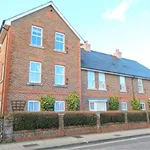 Rent 2 bedroom flat of 63 m² in Hampshire