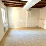 Affitto 2 camera appartamento di 60 m² in Modena