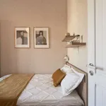 Rent a room in lisbon