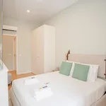 Rent 1 bedroom apartment in Porto