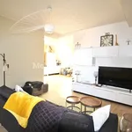 Appartement de 172 m² avec 5 chambre(s) en location à DARDILLY