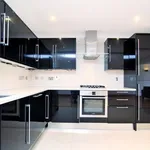 Rent 2 bedroom flat in  London