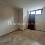 Affitto 5 camera casa di 143 m² in Rome