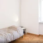 Rent a room in turin